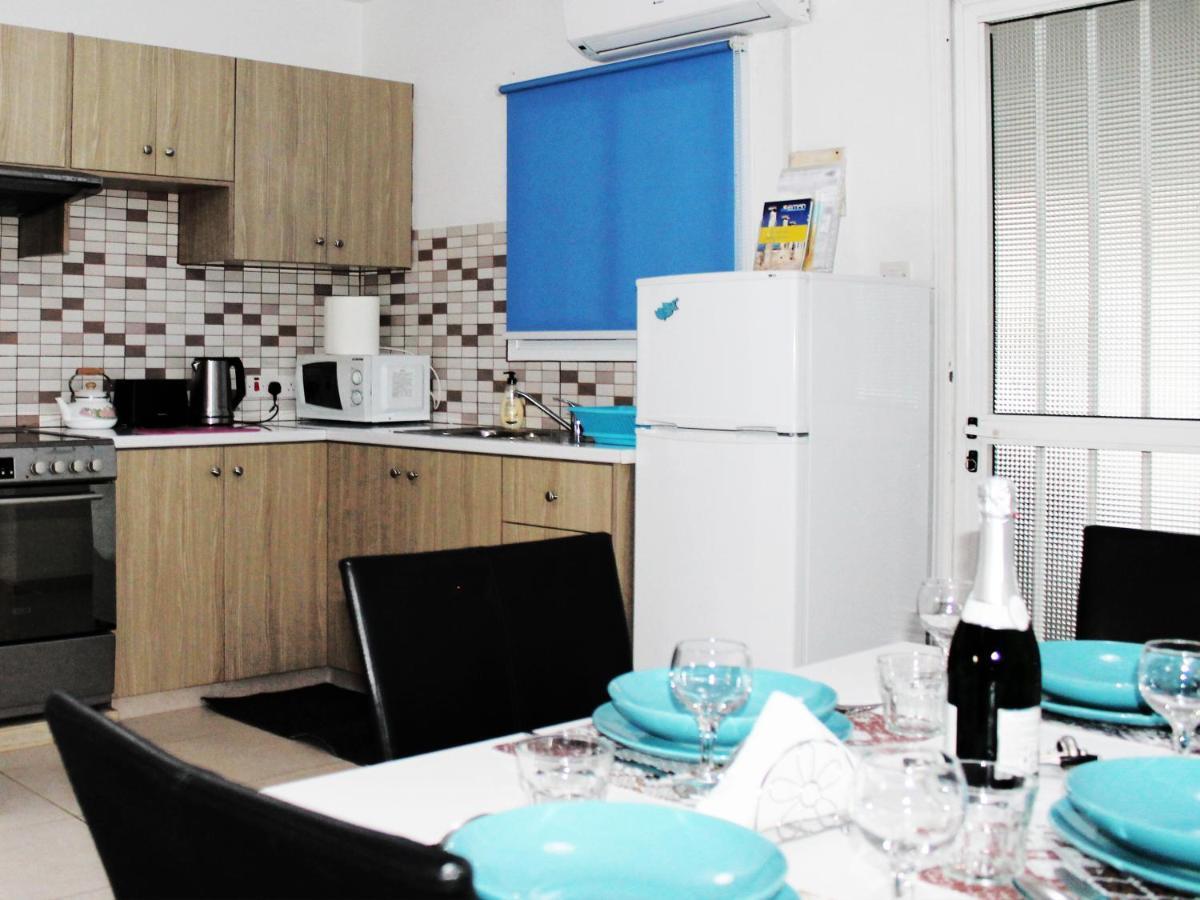 Duplex Comfort Apartments Larnaca Dış mekan fotoğraf