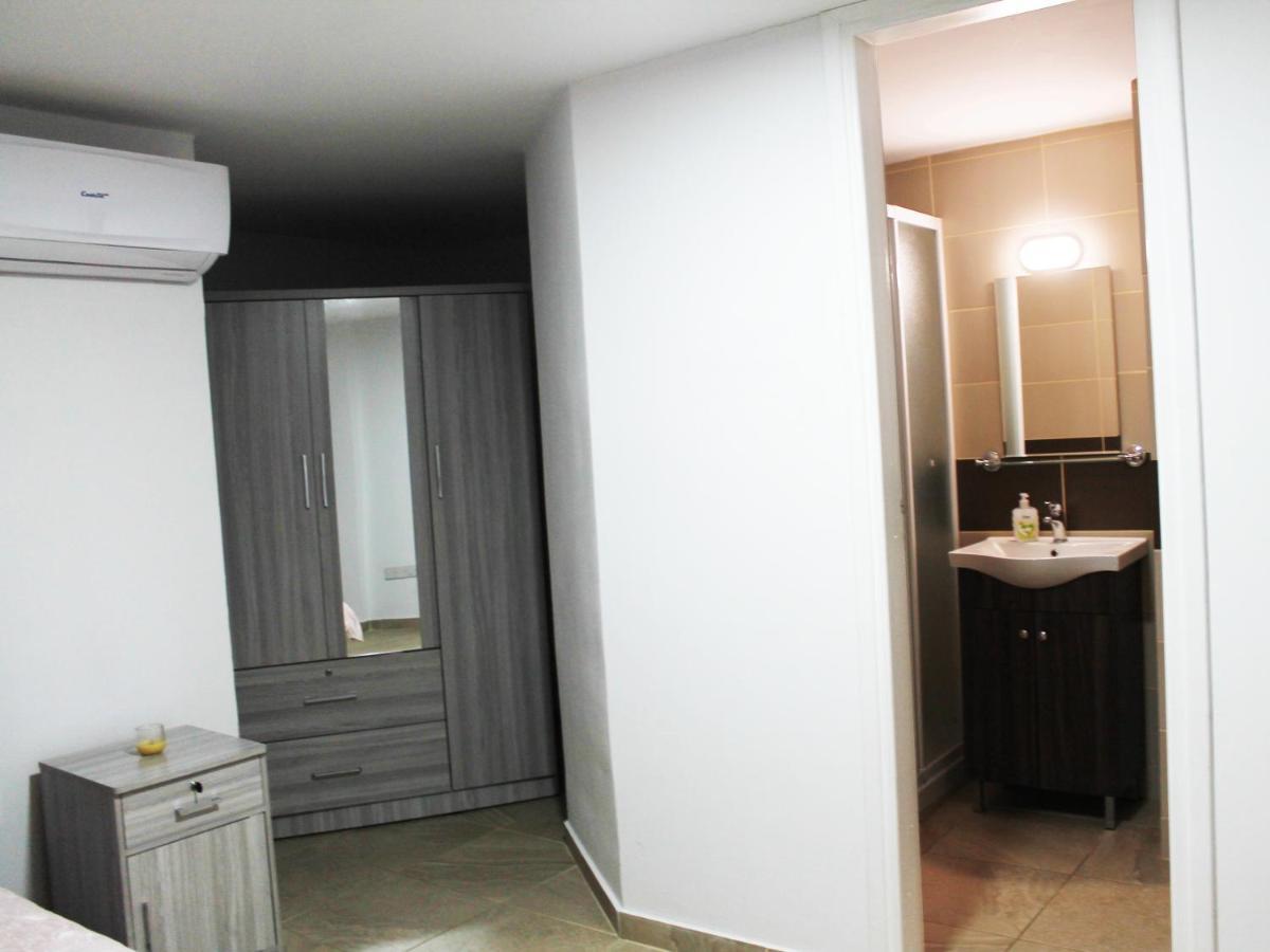 Duplex Comfort Apartments Larnaca Dış mekan fotoğraf