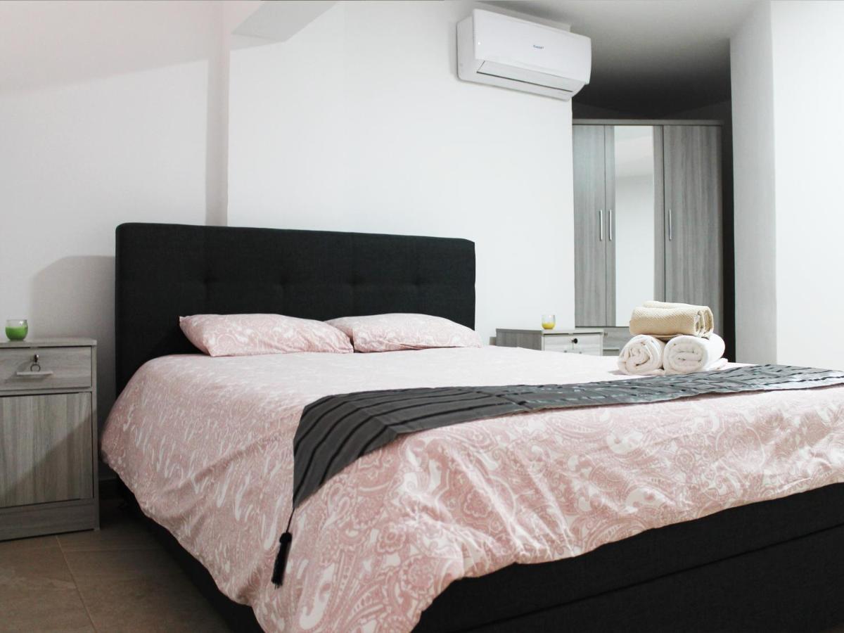 Duplex Comfort Apartments Larnaca Dış mekan fotoğraf